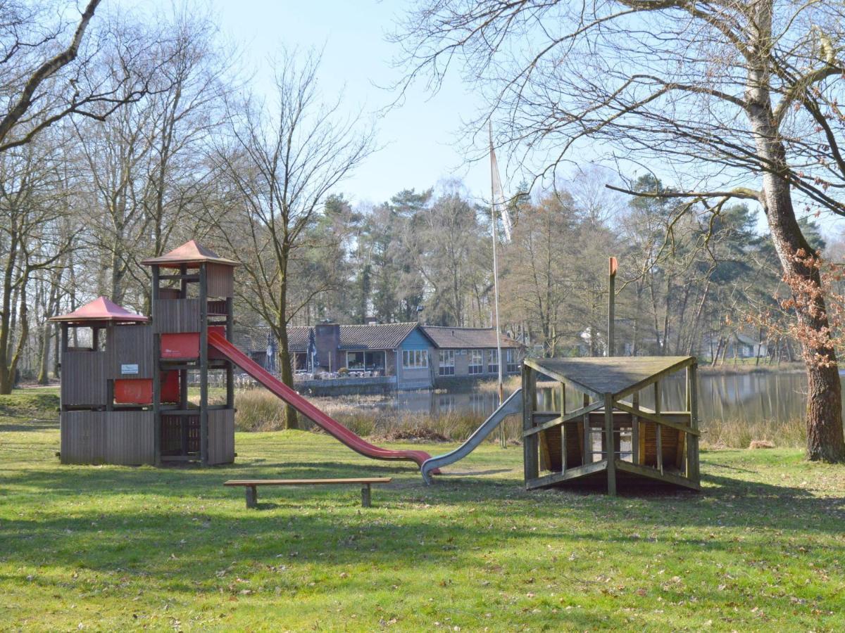 Lovely Holiday Home In Limburg Amid Lush Forest Stramproy Ngoại thất bức ảnh