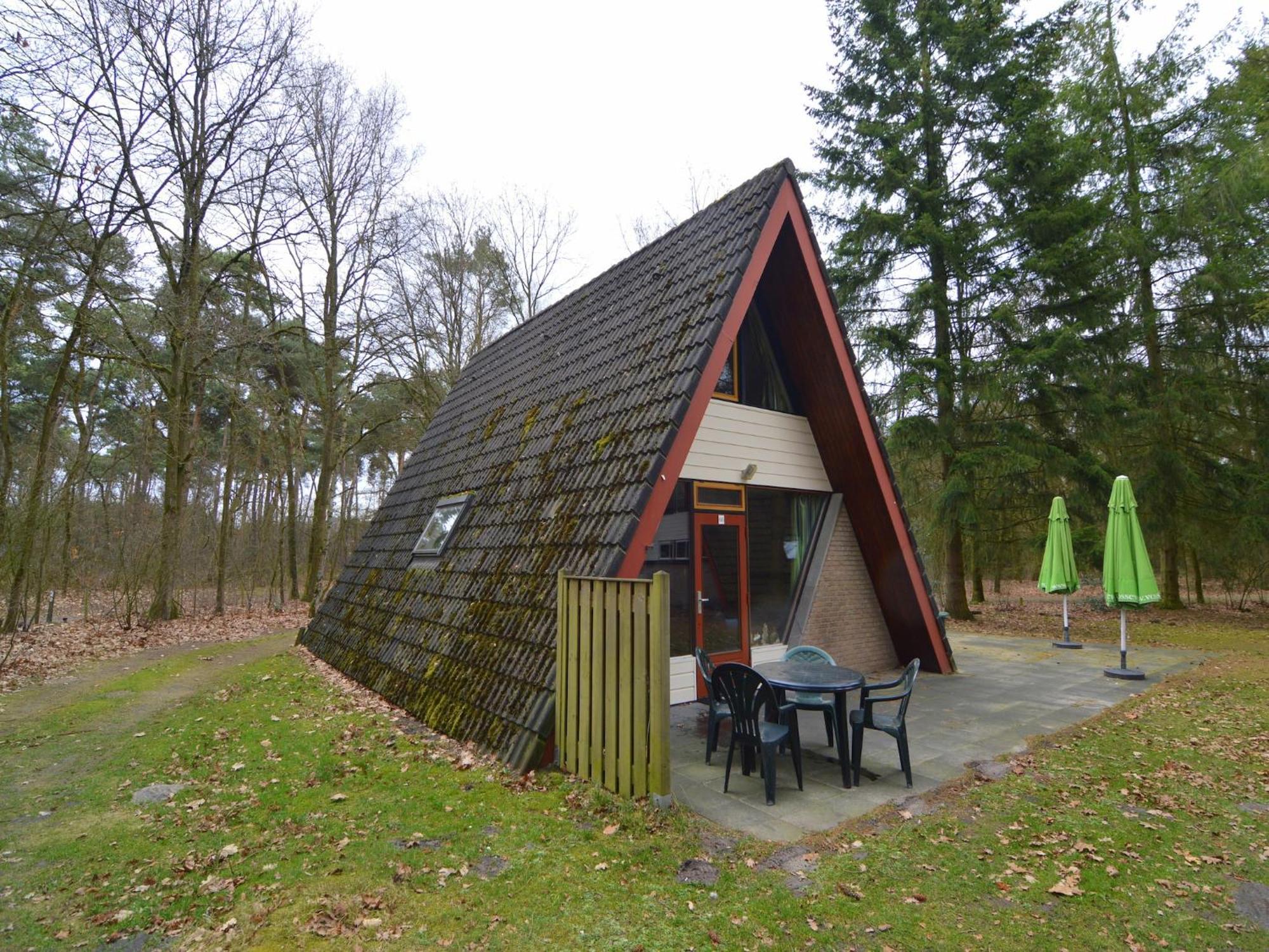 Lovely Holiday Home In Limburg Amid Lush Forest Stramproy Ngoại thất bức ảnh